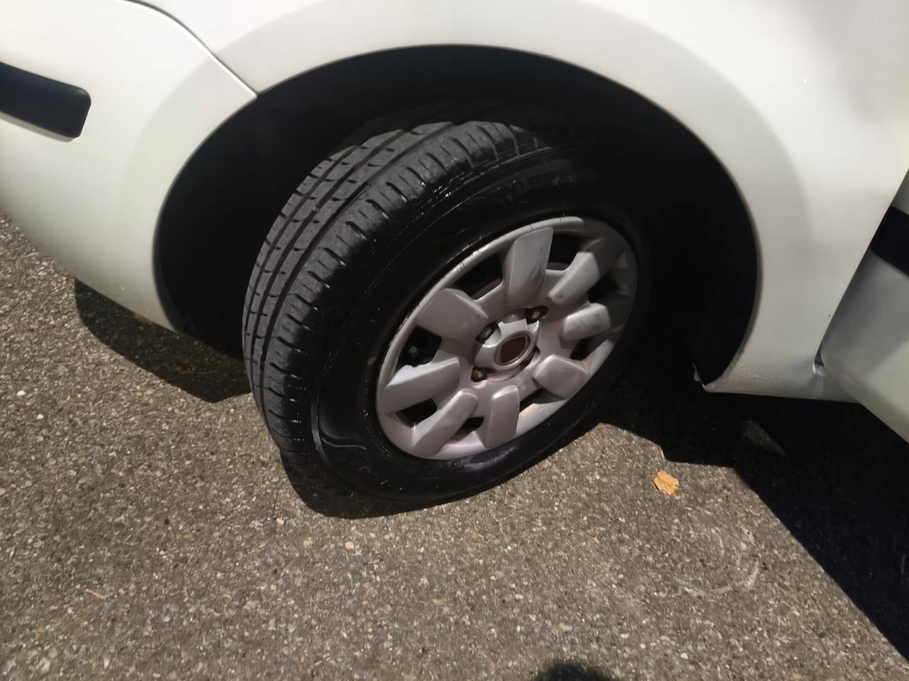 Fiat Panda 1.2 del 2911 SOLO 126.000 KM