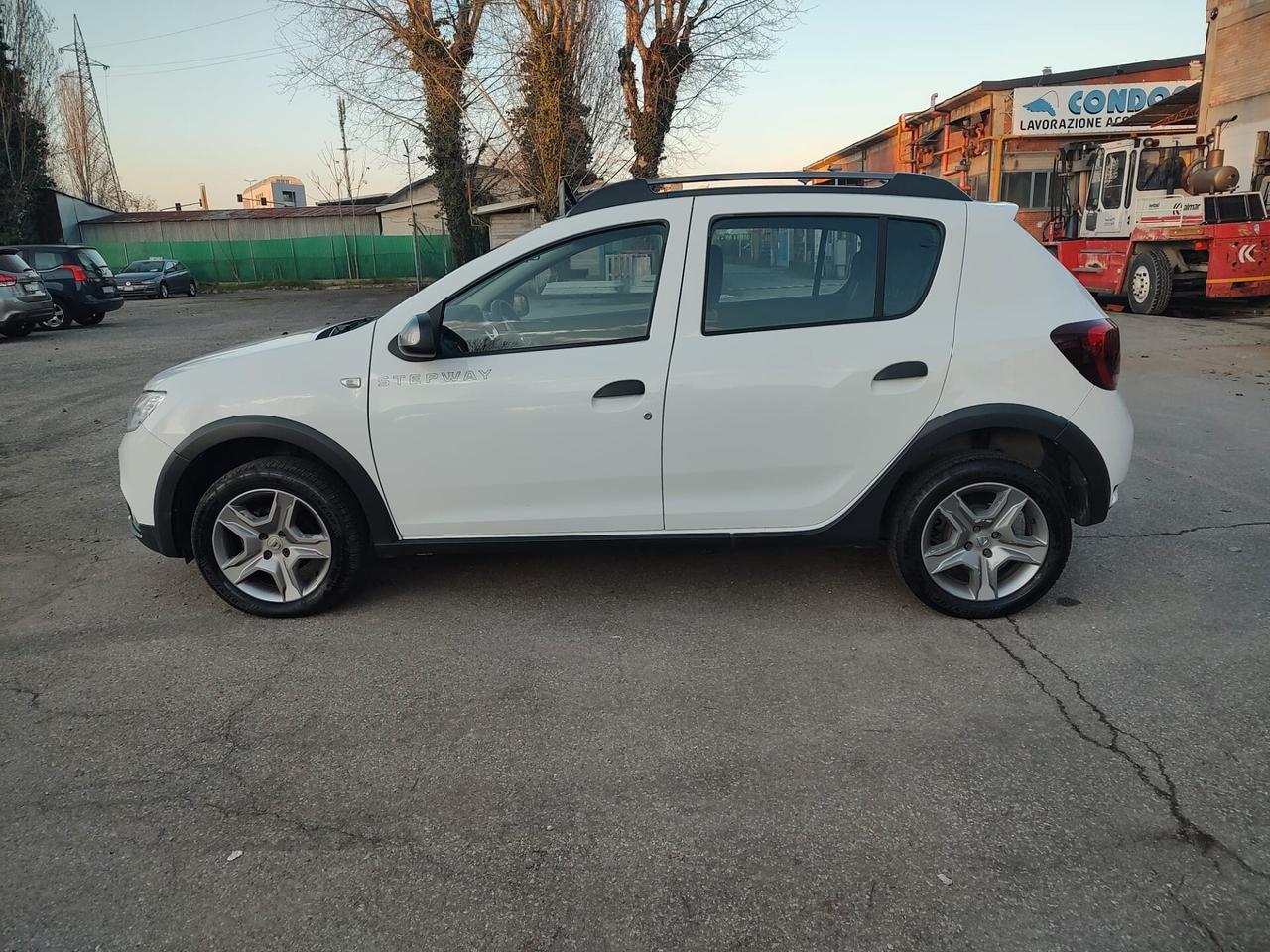 Dacia Sandero Stepway 0.9 TCe 12V TurboGPL 90CV Start&Stop, OK NEOPATENTATI
