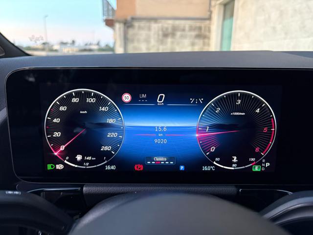 MERCEDES-BENZ GLA 200 d Automatic Premium Amg PACK NIGHT