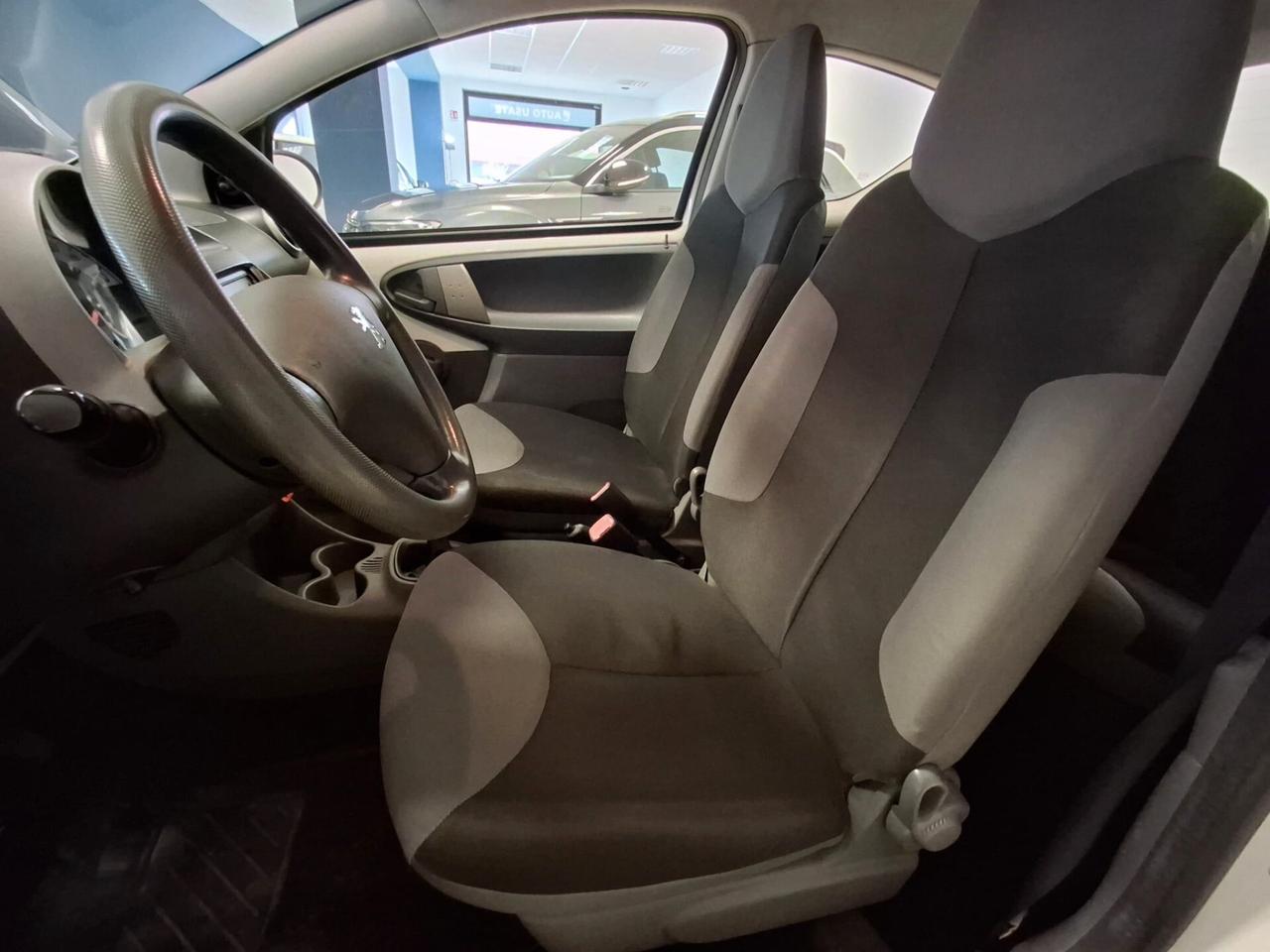 Peugeot 107 1.0 68CV 5p. Sweet Years