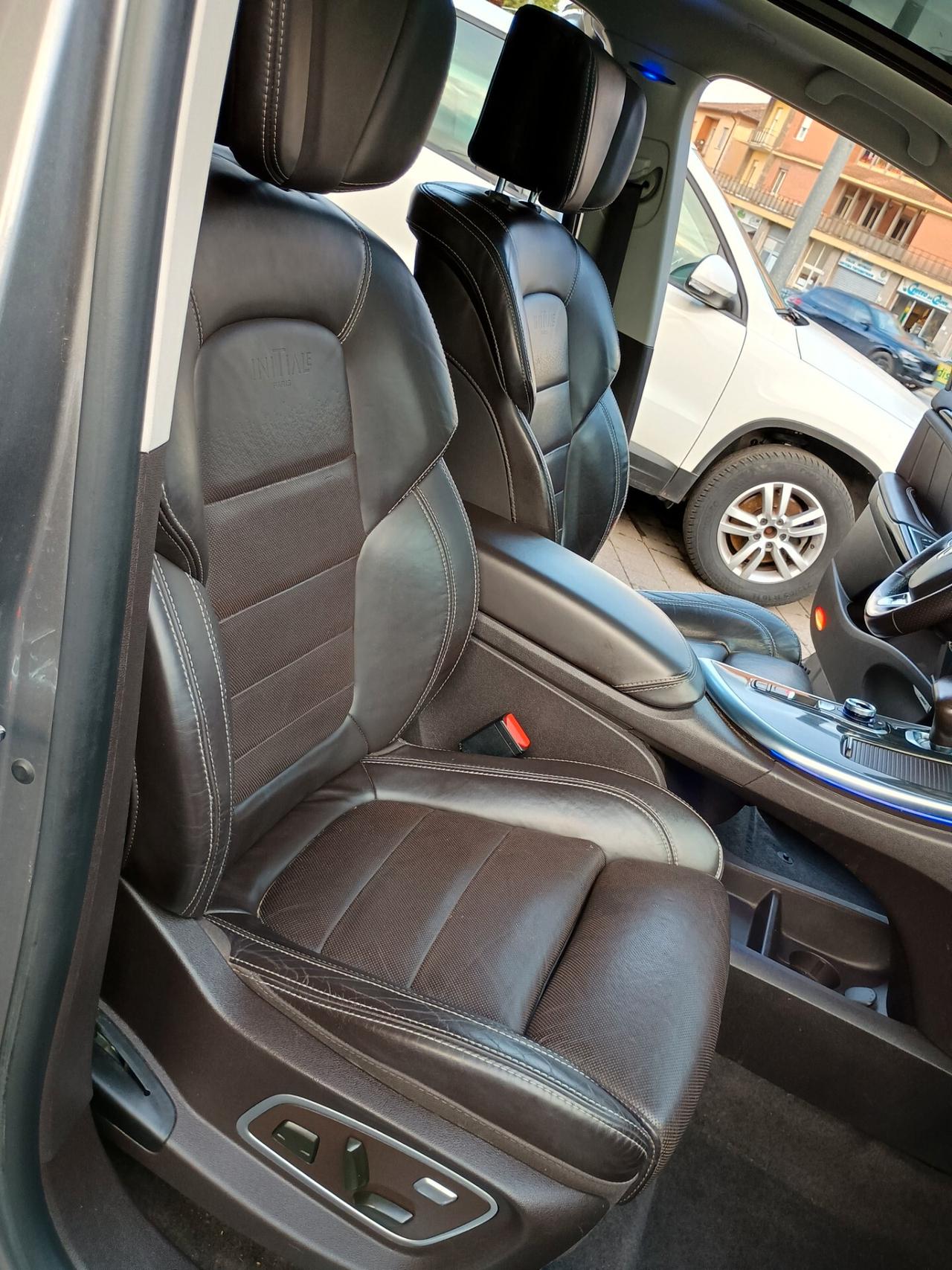 Renault Espace dCi 160CV EDC Energy Initiale Paris 4Control