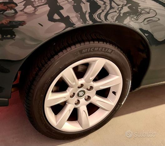 JAGUAR XK8 4.2 Coupé