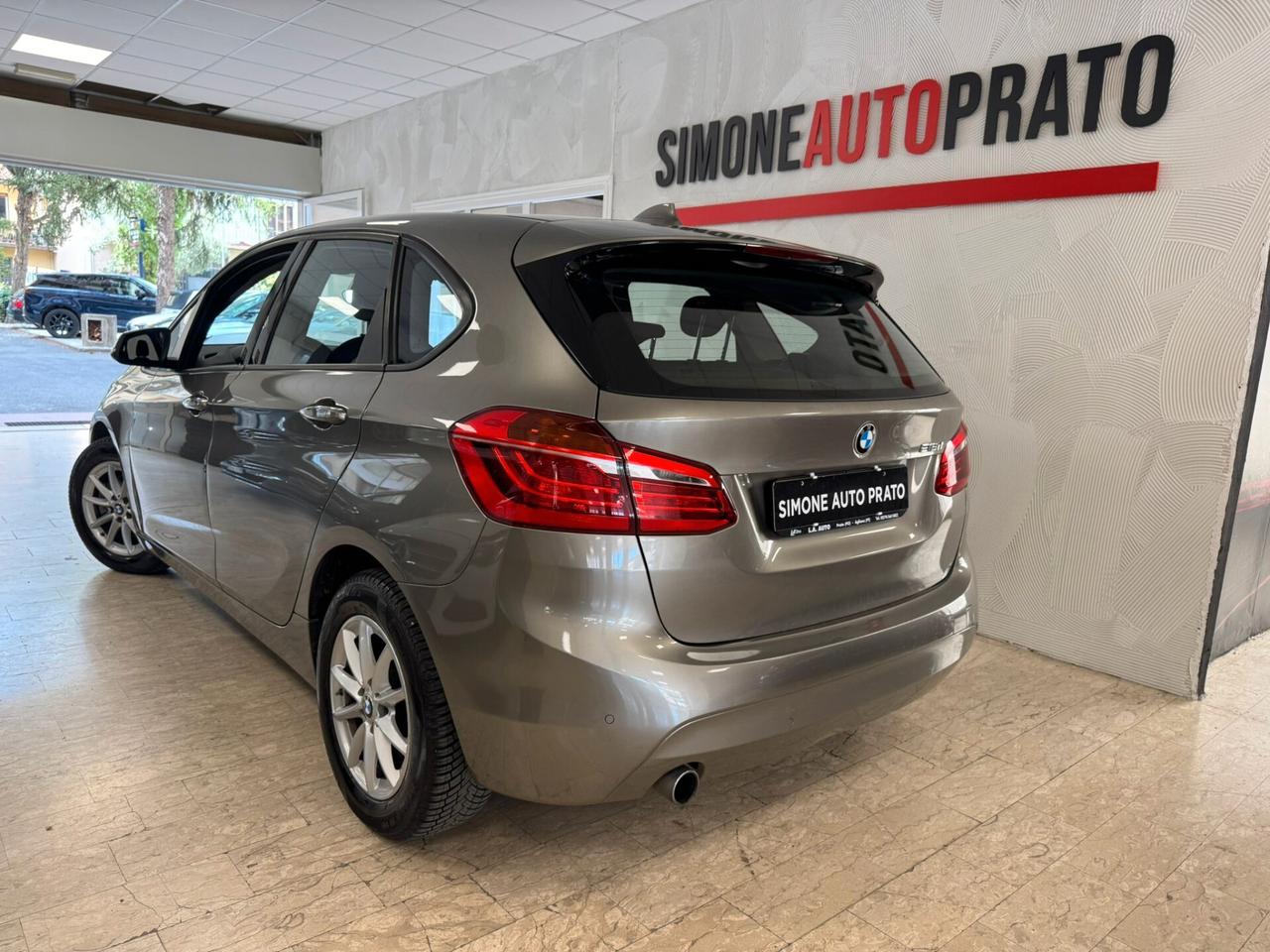 Bmw 2er Active Tourer 216d Luxury