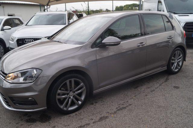 VOLKSWAGEN Golf 1.6 TDI 110 CV DSG 5p. R-LINE