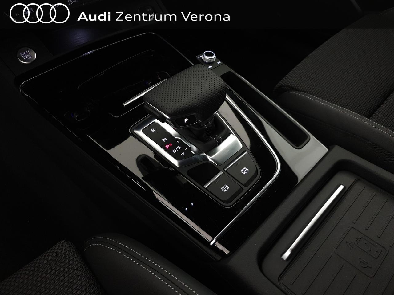 Sportback 40TDI 204CV quattro Str Identity Black