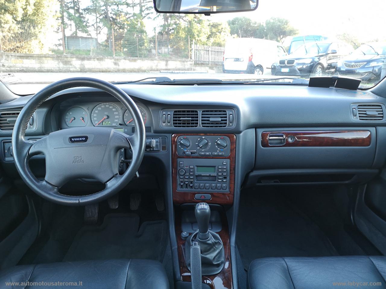 VOLVO V70 2.0I TURBO 20V CAT. T-5 AWD Optima RATE AUTO MOTO SCOOTER