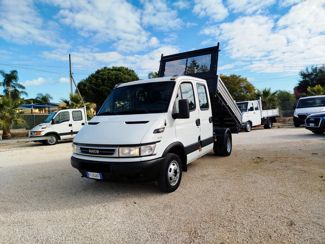 Iveco Daily 35C13 RIBALTABILE TRILATERALE