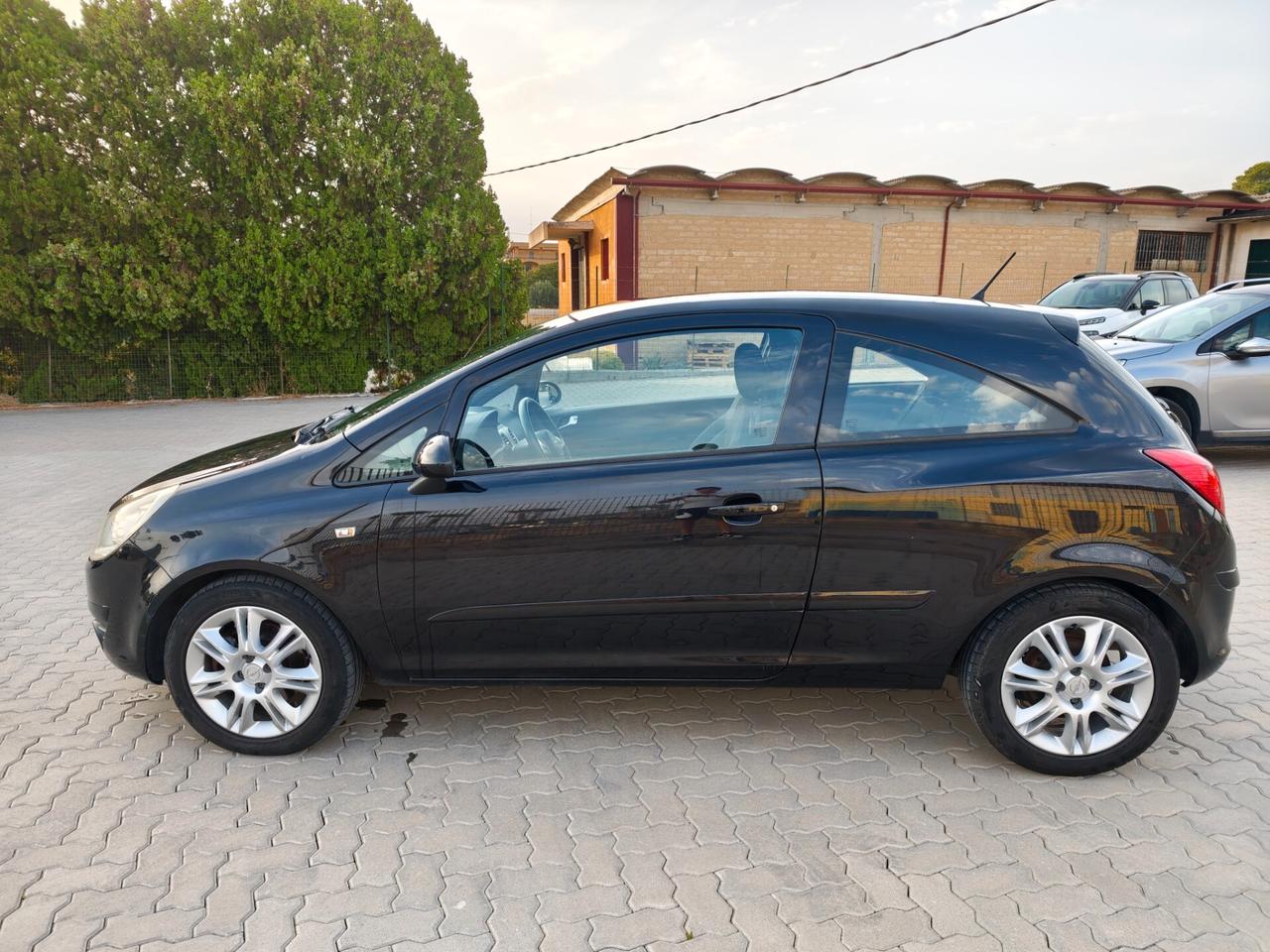 Opel Corsa 1.3 CDTI 90CV 3 porte Sport