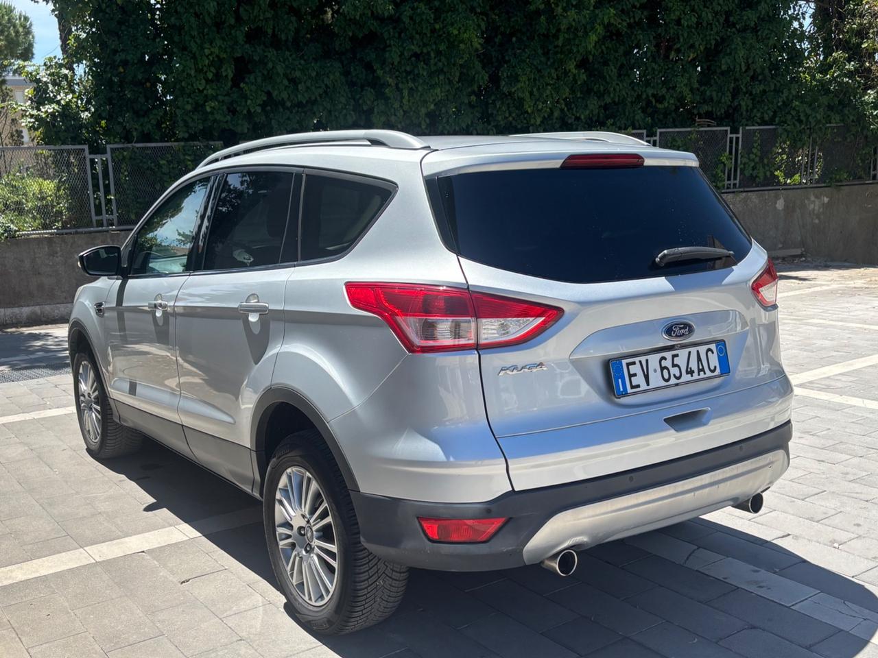 Ford Kuga 2.0 TDCI 163 CV 4WD Powershift Titanium