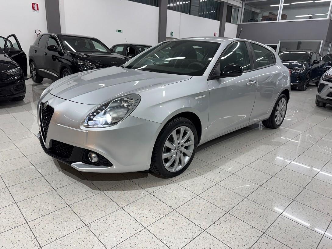 Giulietta 1.6JTDm TCT NAVI FUL LED BELLA