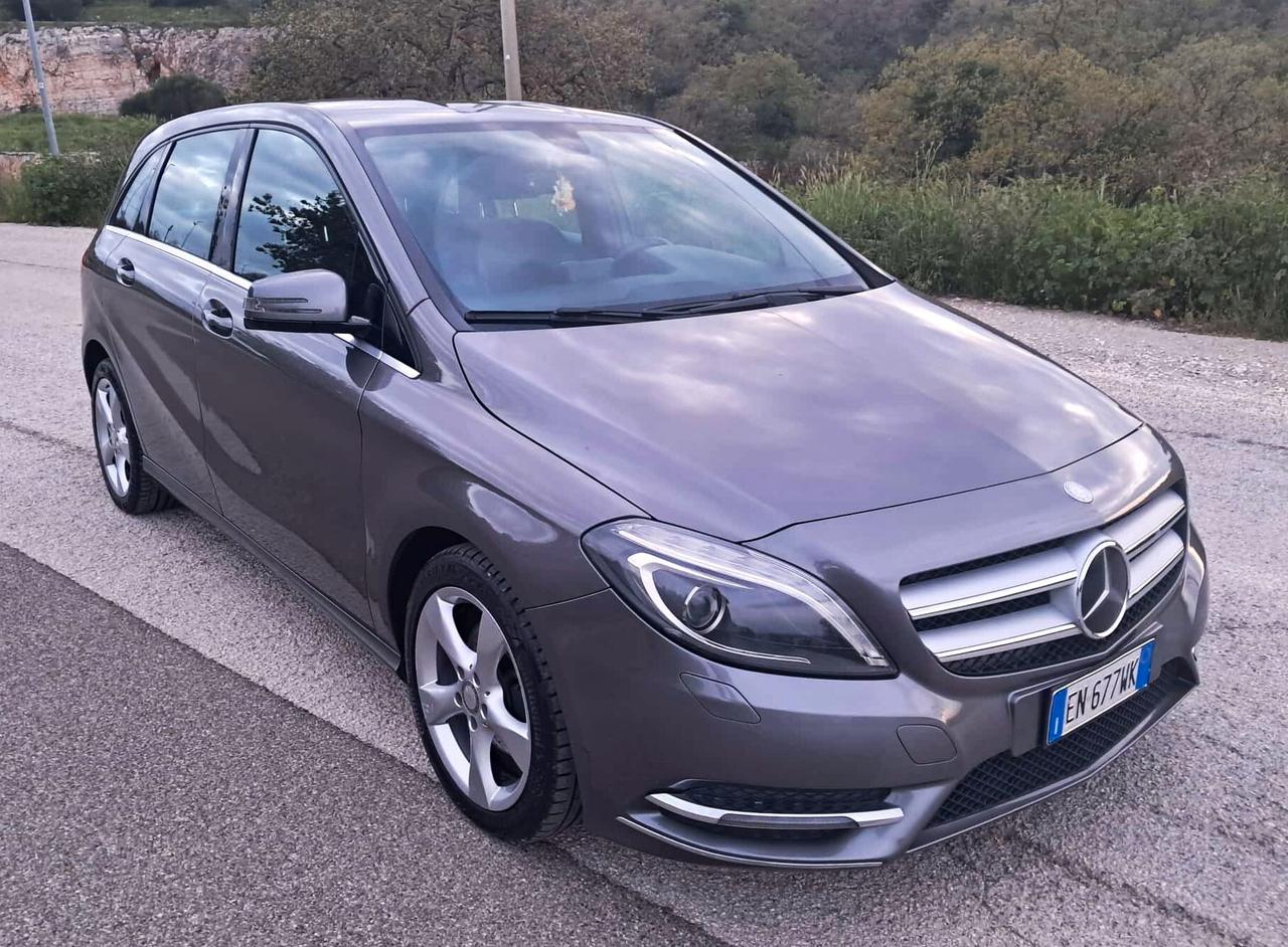 Mercedes-benz B 180 CDI BlueEFFICIENCY Premium