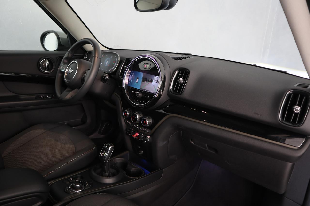 Mini mini countryman f60 mini countryman 1.5 cooper essential auto 1.5 Automatic Cooper Essential