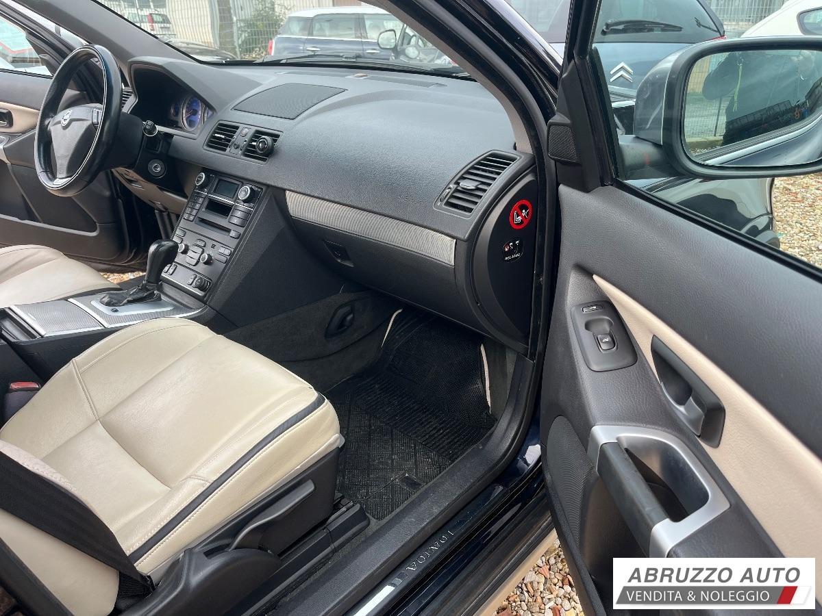 VOLVO XC90 D5 Geartronic AWD Executive