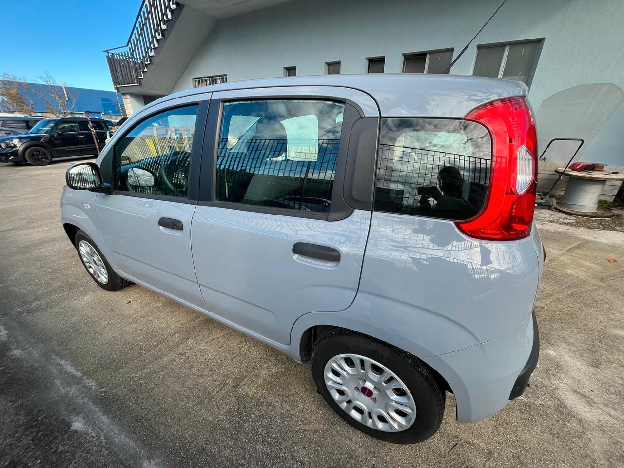 Fiat Panda 1.2 Lounge - ok neopatentati