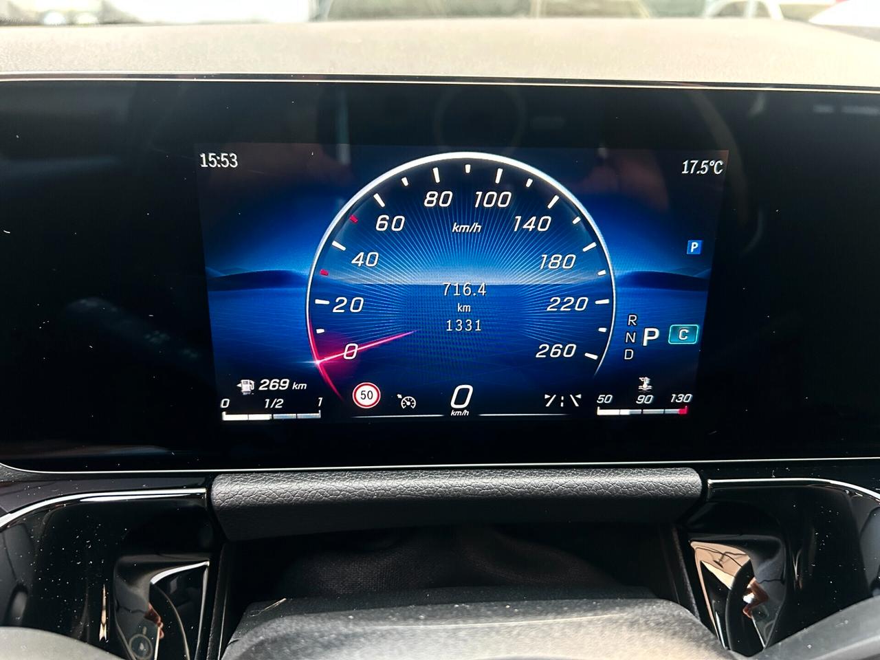 Mercedes-benz GLA 180d Automatic Progressive 2024