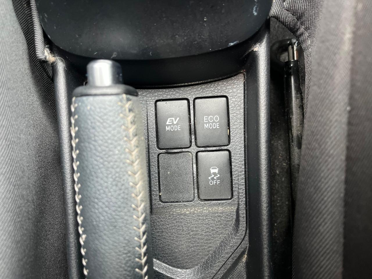 Toyota Yaris 1.5 Hybrid 5 porte Active