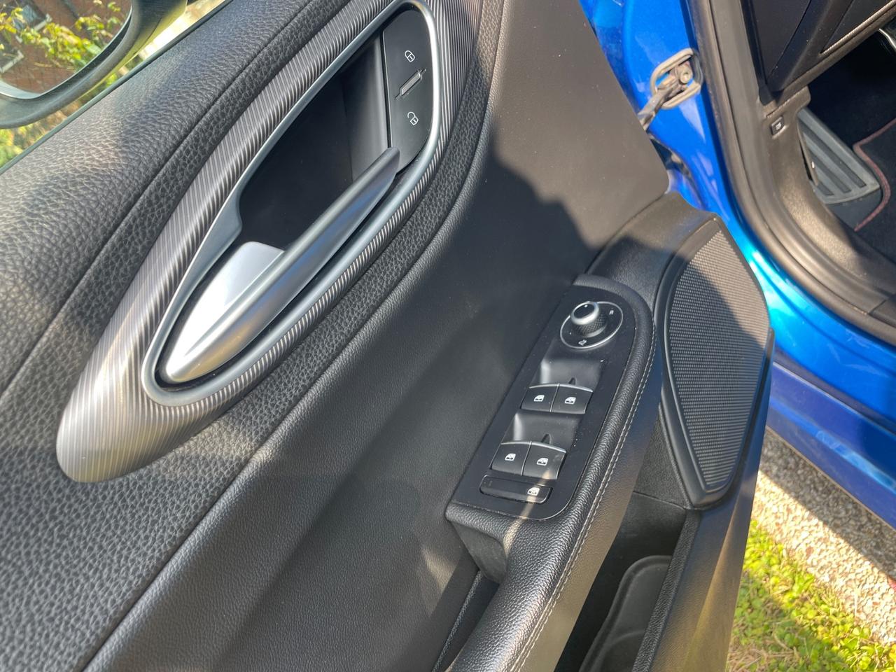 Alfa Romeo Giulia 2.2 Turbodiesel 210 CV Q4 Veloce