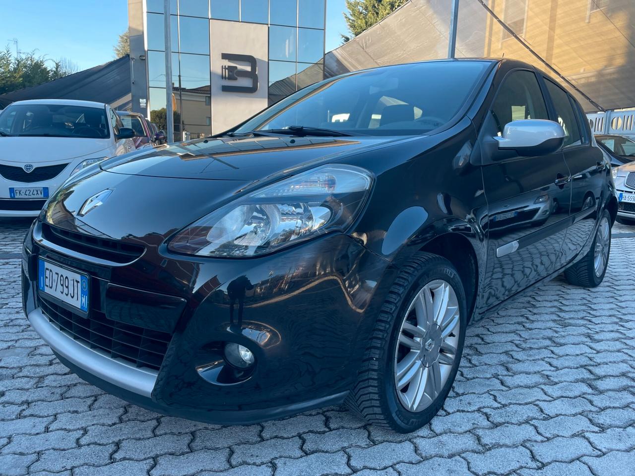 Renault Clio 1.2 16V 5 porte 20th Anniversario NEOPATENTATI