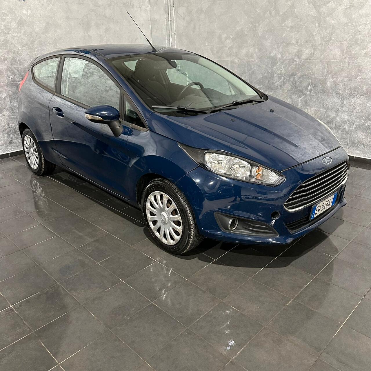 Ford Fiesta 1.4 3 porte Bz.- GPL