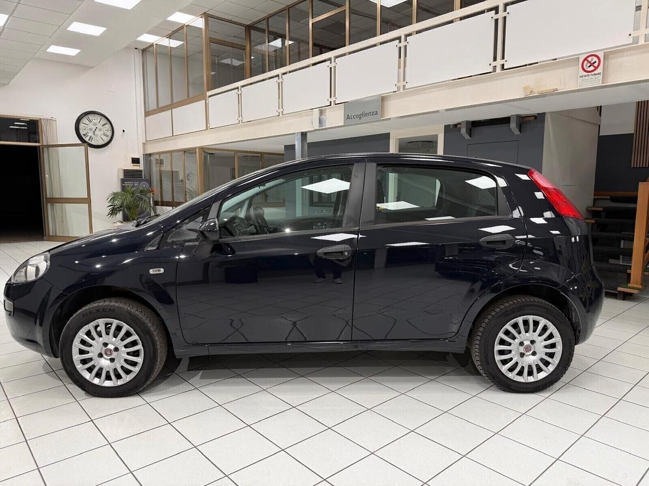 Fiat Punto 1.4 S&S 8V Metano Street 77cv NEOPATENTATI
