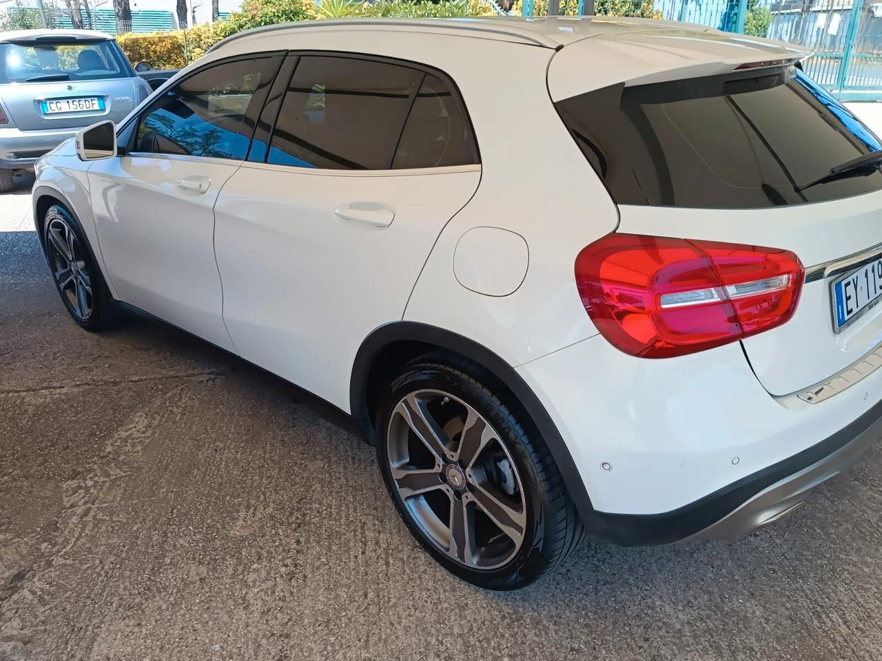 Mercedes GLA Executive Automatic 2014 Gar Rate