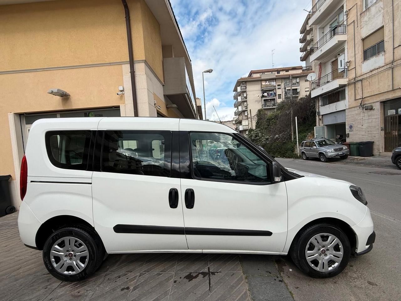 Fiat Doblo Doblò 1.3 MJT S&S PC Combi N1 Lounge