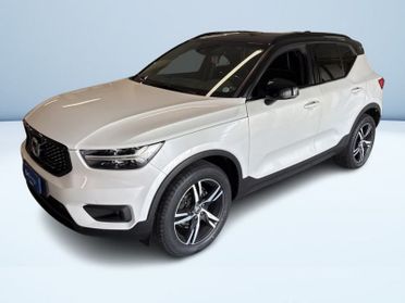 Volvo XC40 2.0 D3 R-DESIGN AWD GEARTRONIC