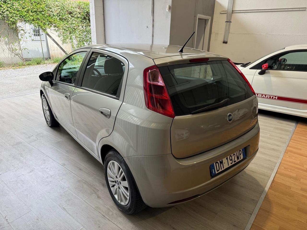 Fiat Grande Punto 1.4 Benzina X Neopatentati