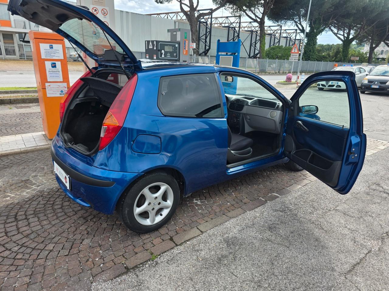Fiat Punto 1.9 JTD 3 porte ELX con 251.000km Neopatentati ok