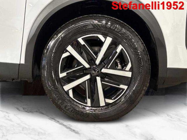 PEUGEOT 2008 1.2 hybrid Style 136cv e-dcs6