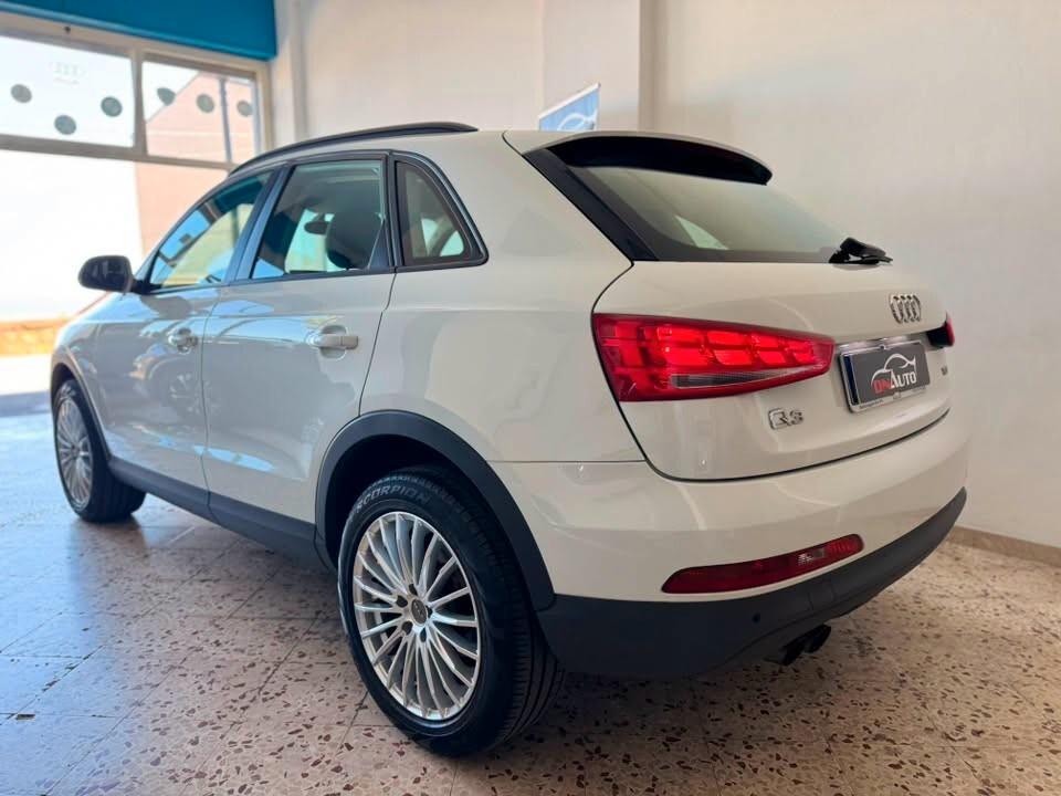 Audi Q3 2.0 TDI Business 140 Cv - 2014