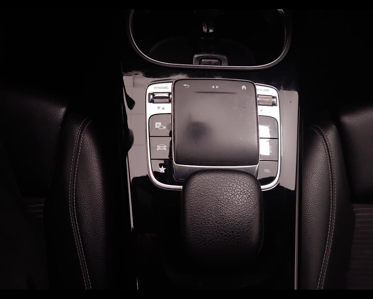 Mercedes-Benz Classe A - W177 2018 - A 180 d Executive auto