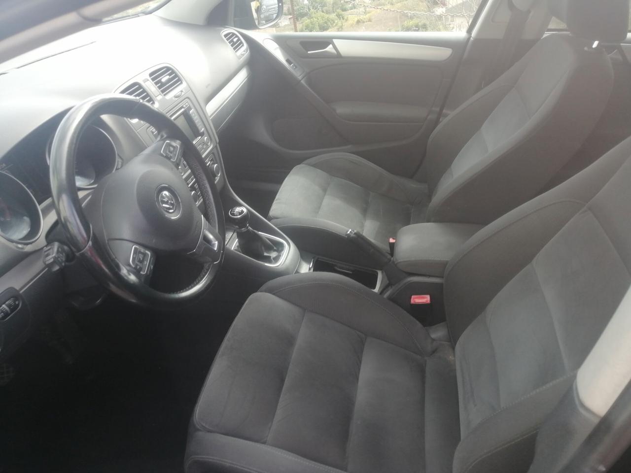 Volkswagen Golf 1.6 TDI Highline