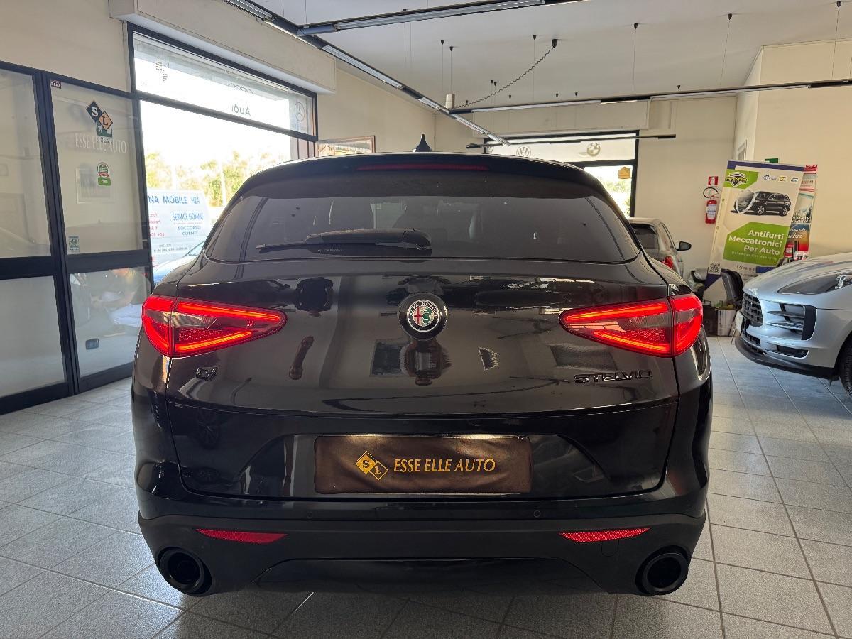 ALFA ROMEO STELVIO 2.2 T.diesel 210 CV AT8 Q4 Exec. UNICO PROP/ SEDILI ELETTRICI