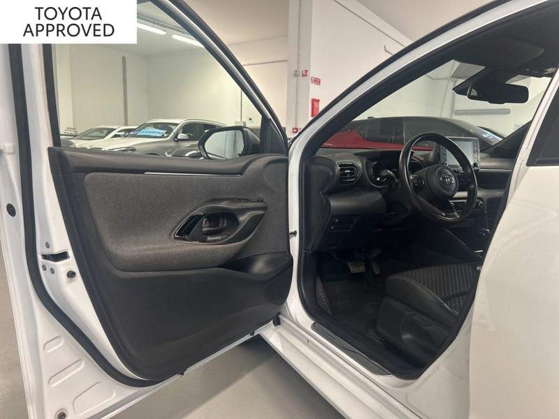Toyota Yaris 1.5 HYBRID STYLE