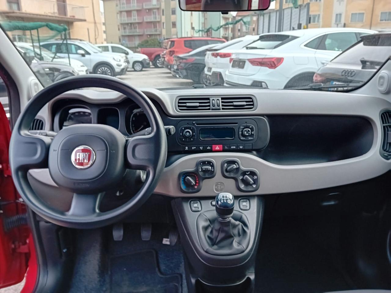 Fiat Panda 1.2 Lounge 5 posti