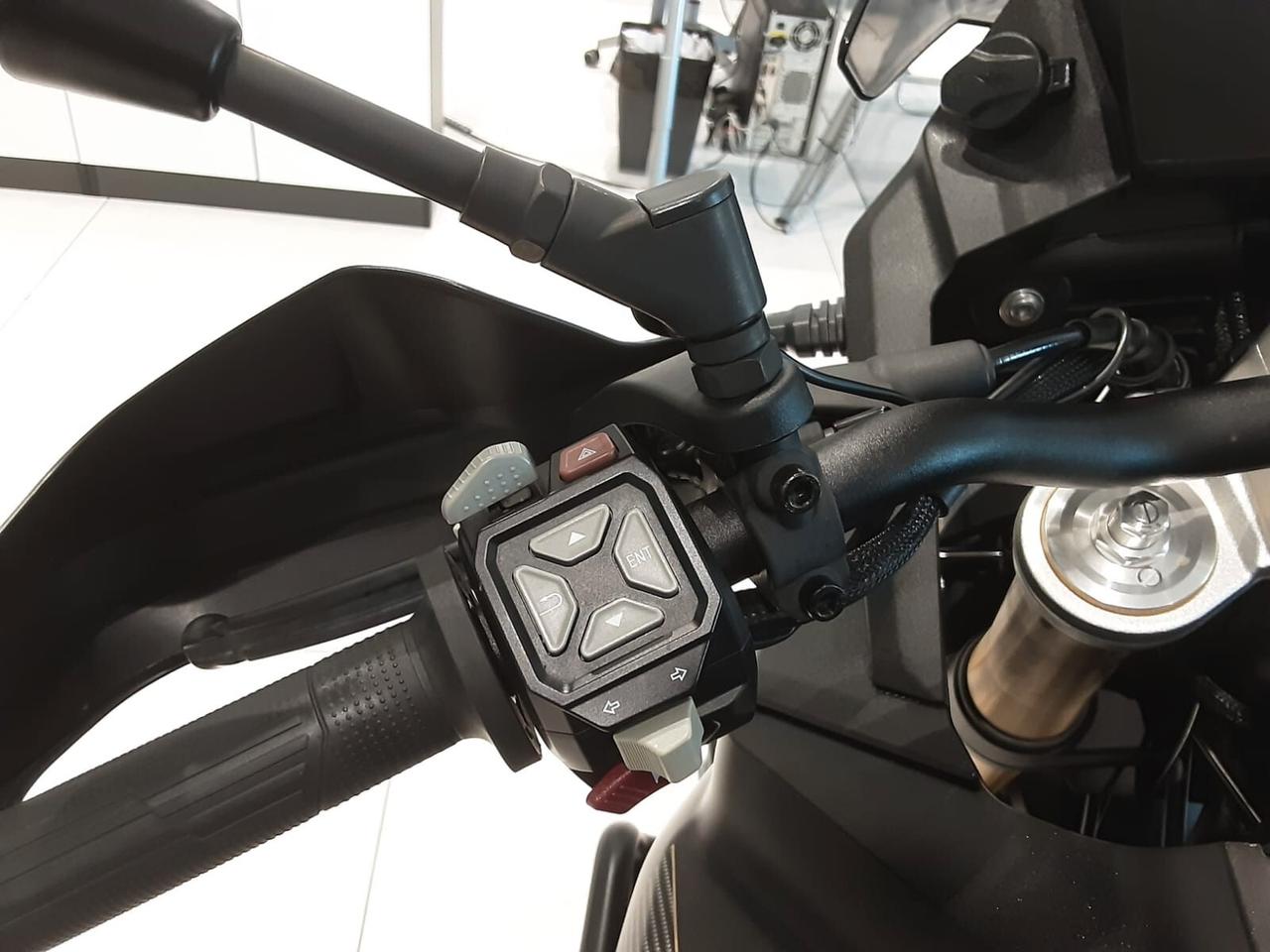 Voge Valico 900 DSX