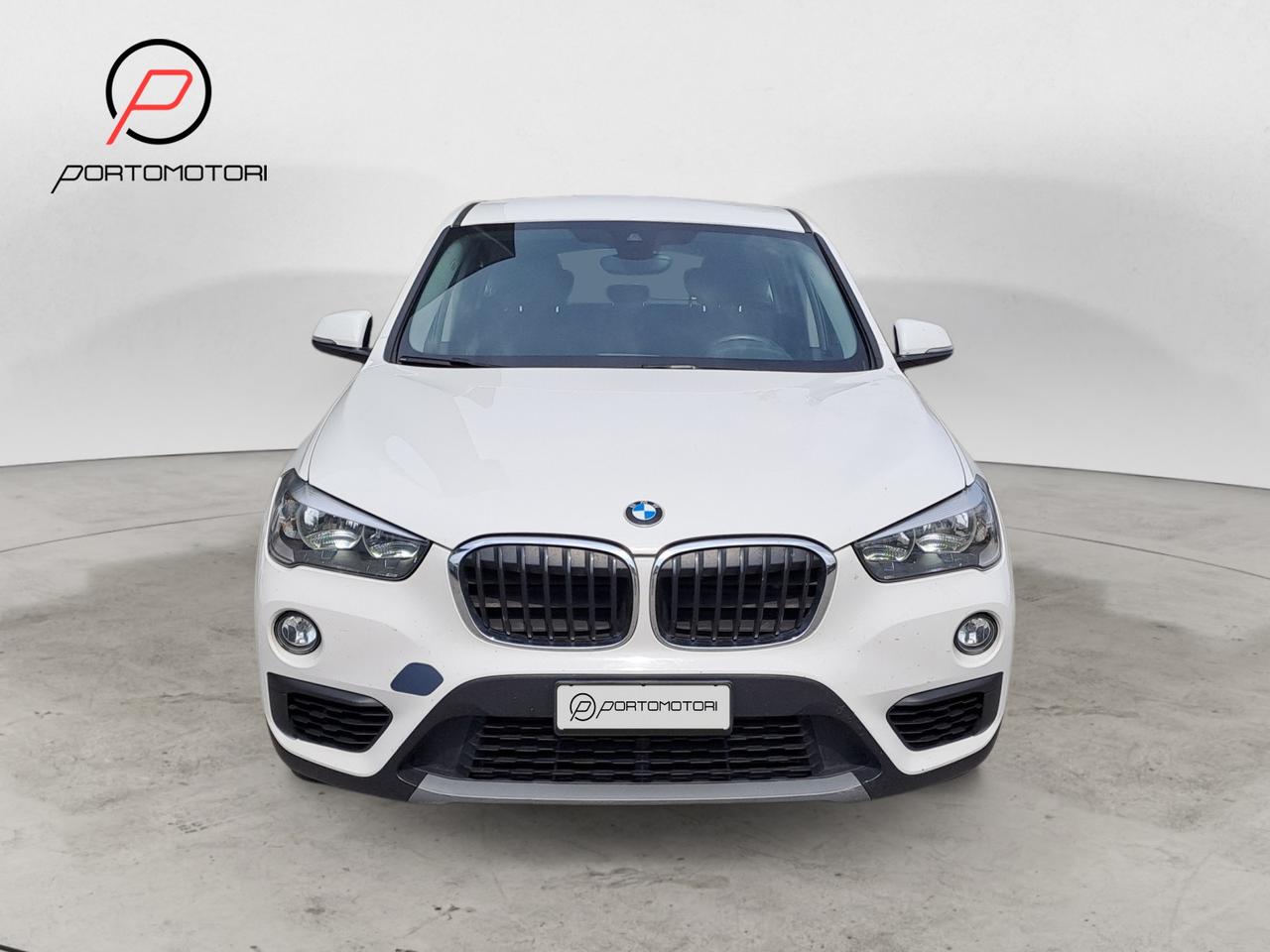 BMW X1 (F48) - X1 sDrive16d