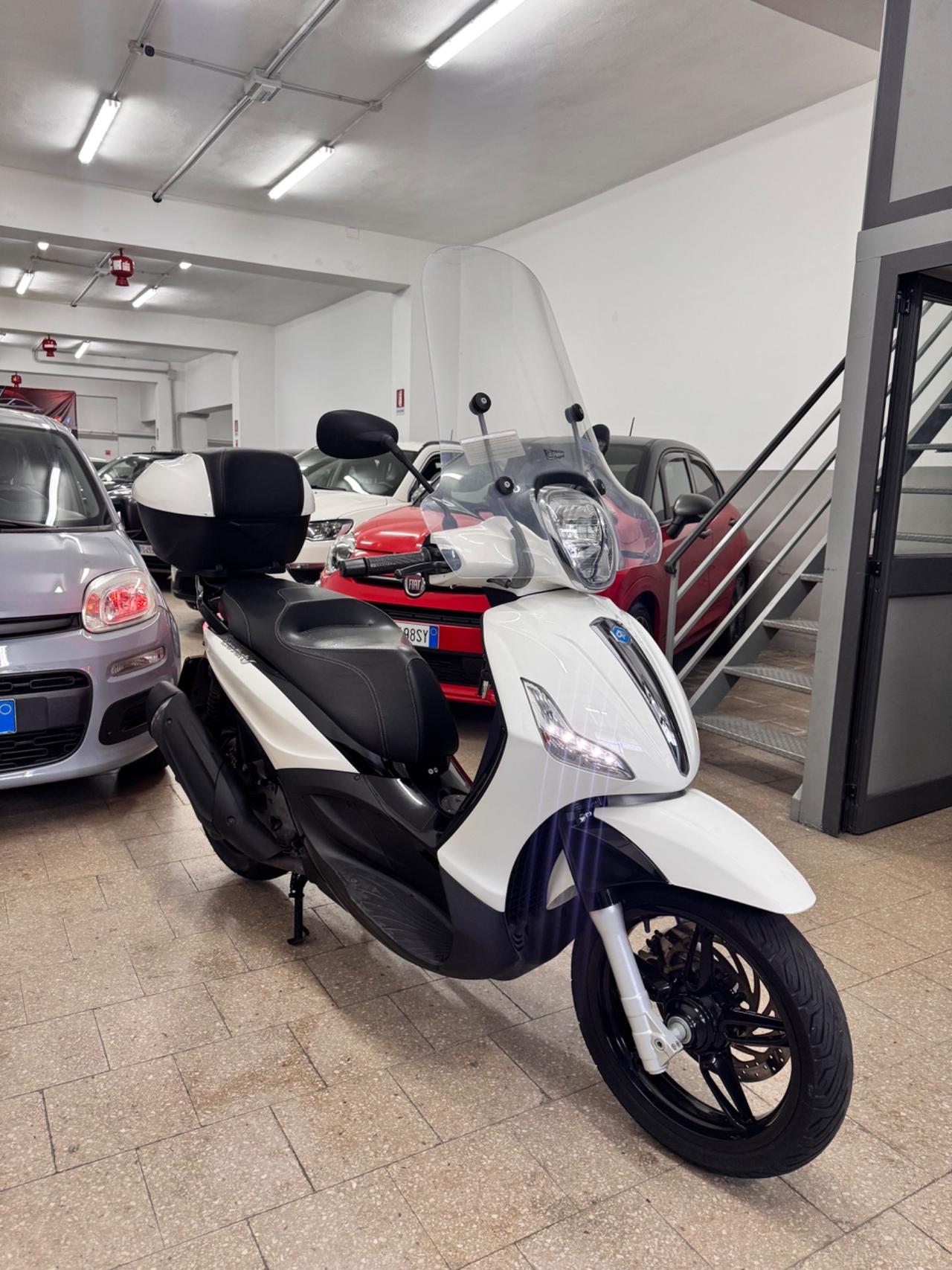 Piaggio Beverly 350 I Abs Sporty - 10/2020