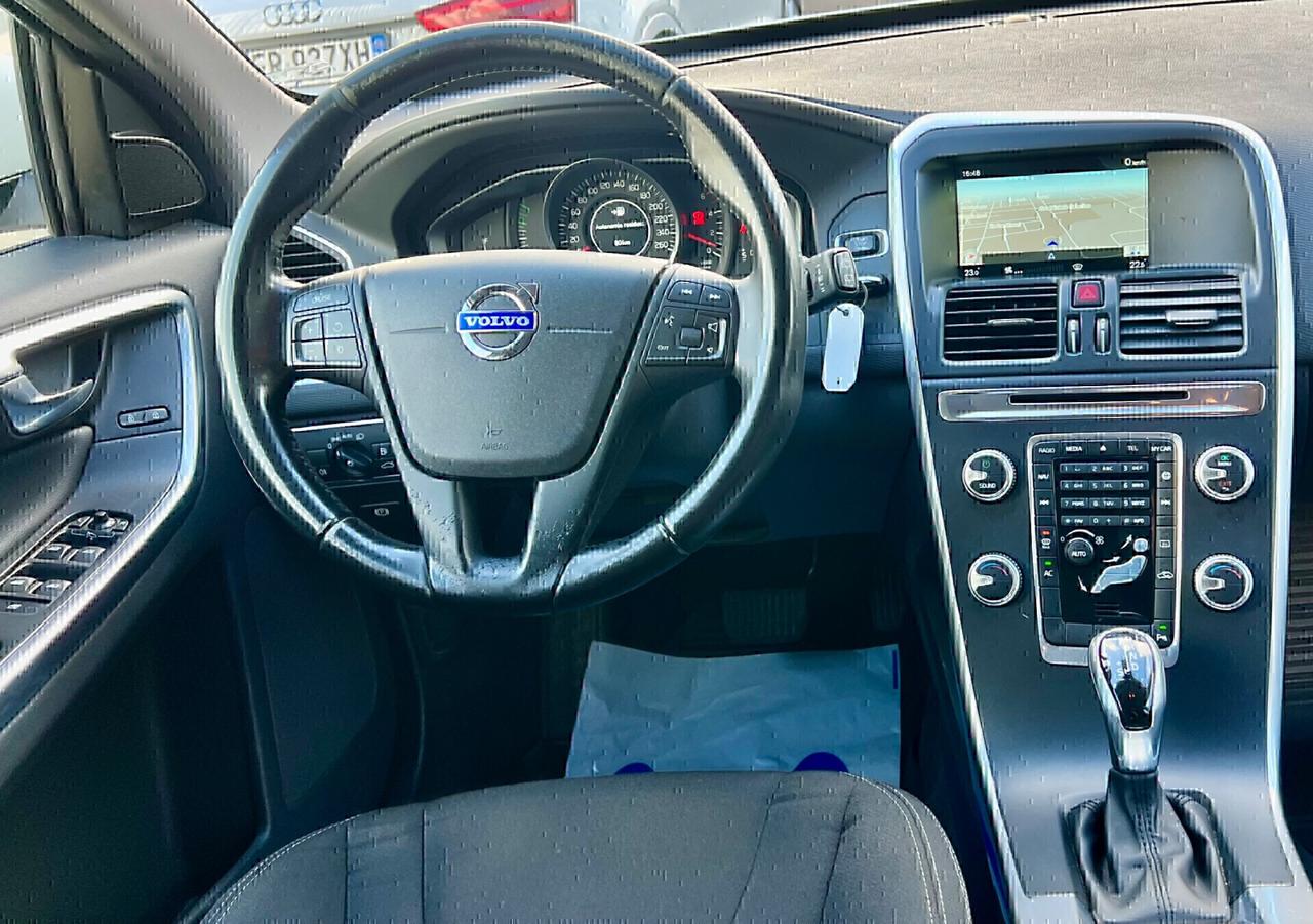 Volvo XC60 D3 Geartronic Kinetic,Navi,LED,Climatronic,ecc.