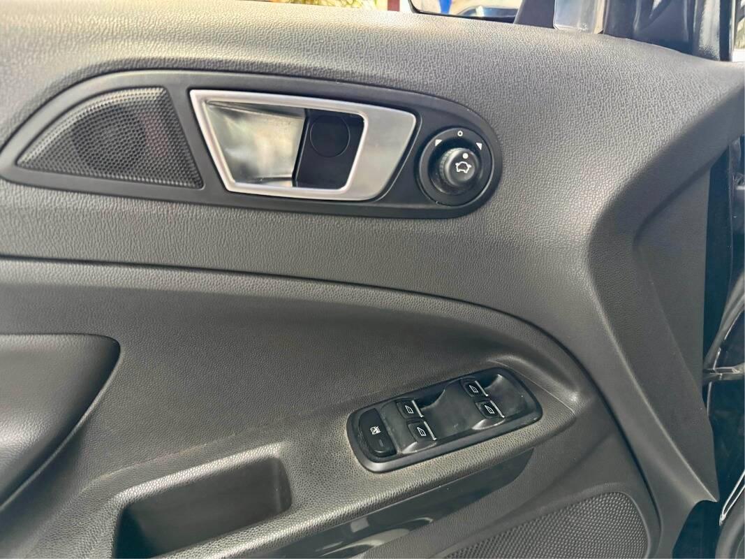 Ford EcoSport 1.5 tdci Titanium 95cv E6