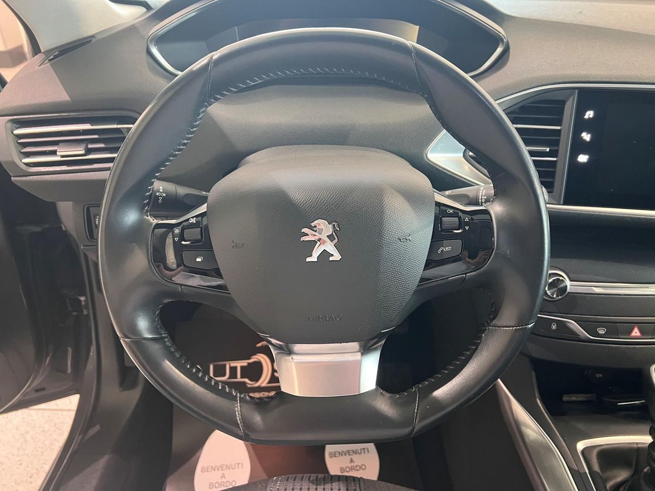 PEUGEOT 308 II 2018 5p 1.2 puretech Allure s&s 130cv - CINGHIA FATTA!