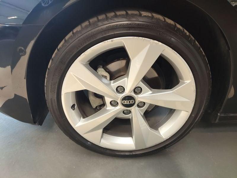 Audi A3 A3 Sportback 30 1.5 g-tron Business Advanced s-tronic