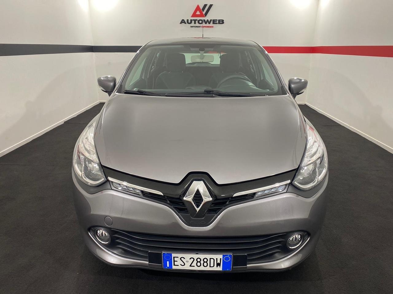Renault Clio 1.2 75CV *NEOPATENTATI*