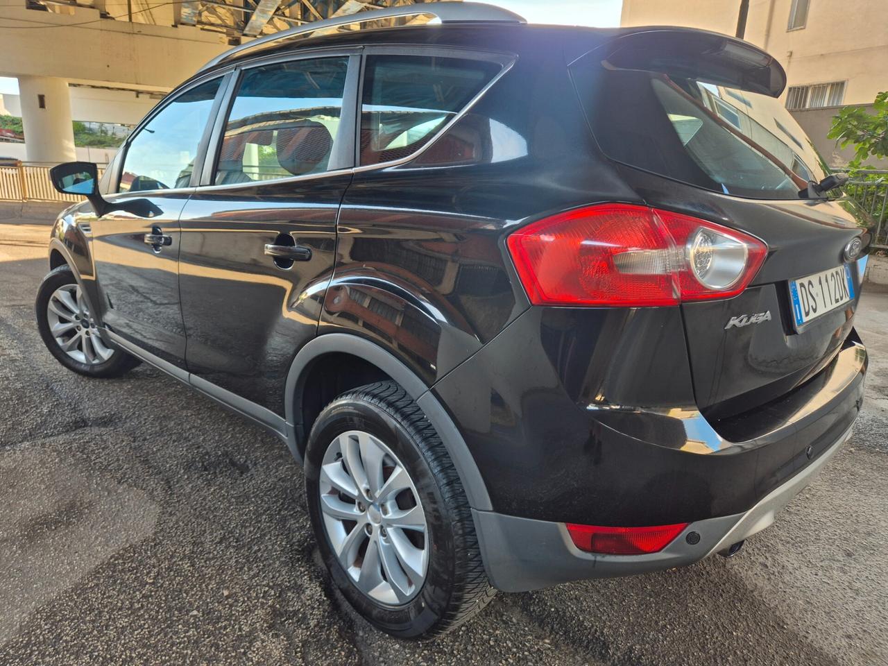FORD KUGA 2.0 DIESEL 4X4 NUOVISSIMA DI TUTTO