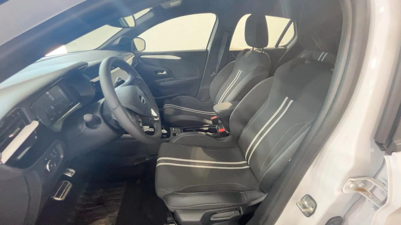 Opel Corsa Hybrid 110 CV aut. GS