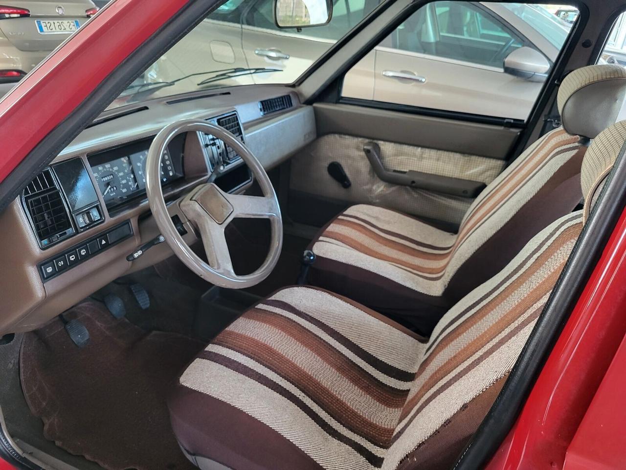 Fiat Ritmo 60 5 porte CL 4 FARI