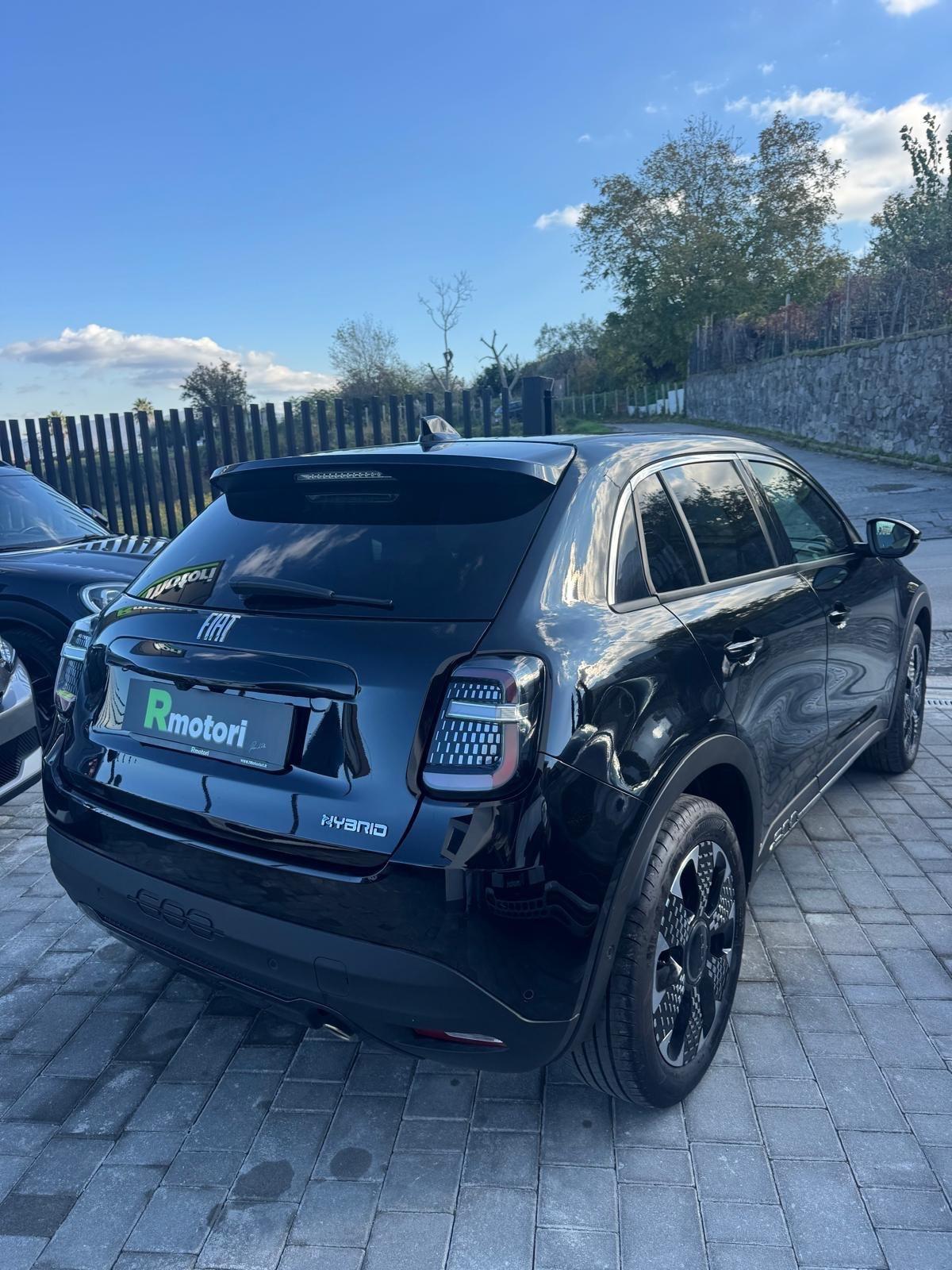 Fiat 600 Hybrid 100 CV DCT MHEV La Prima