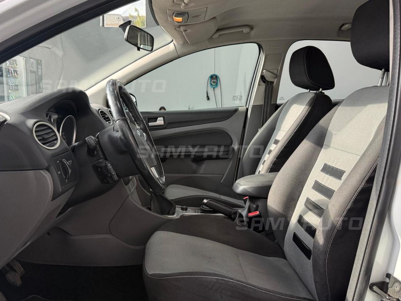 Ford Focus 1.6 TDCi (90CV) 5p. Ikon