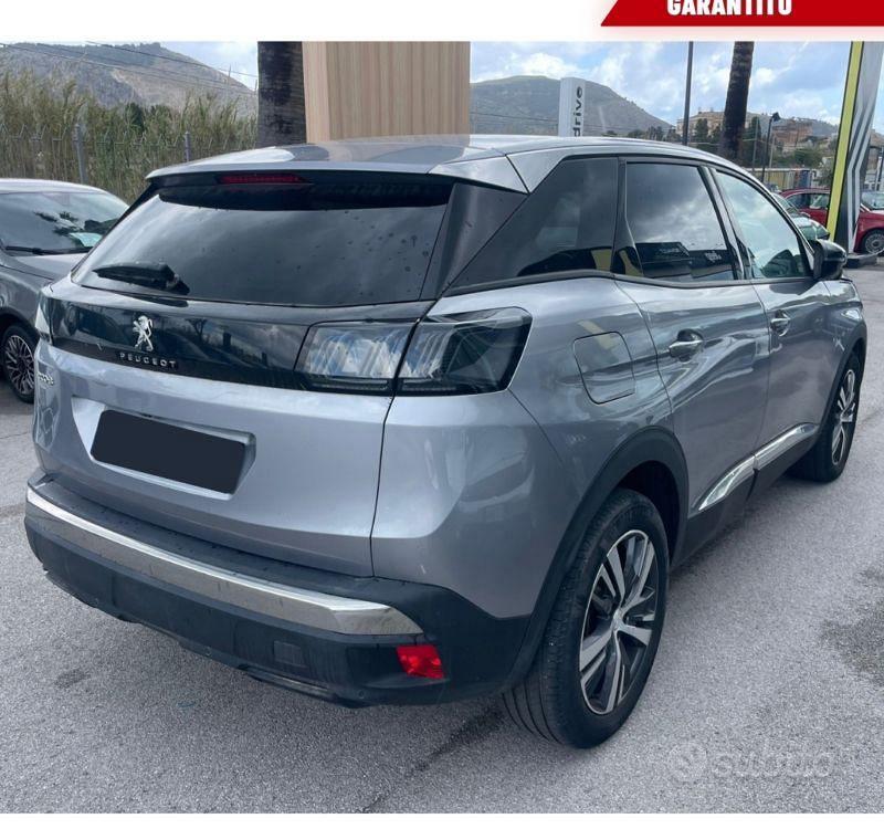 PEUGEOT 3008 BLUE HDI 130 S&S EAT8 ALLURE PACH